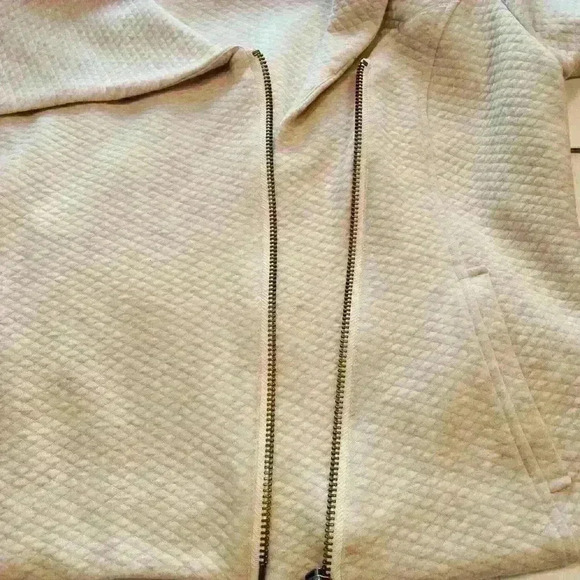 CAbi oatmeal medium zippered moto style jacket slash pockets shawl collar - Picture 5 of 8